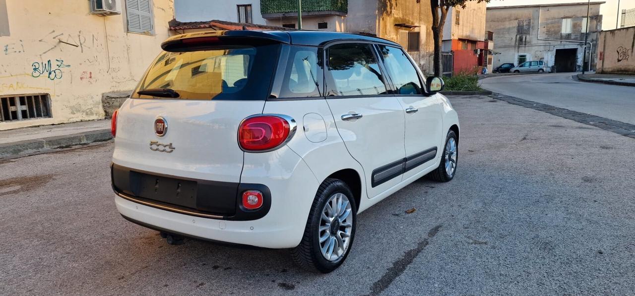 Fiat 500L 1.6 Multijet 120 CV Lounge Panoramic Edition