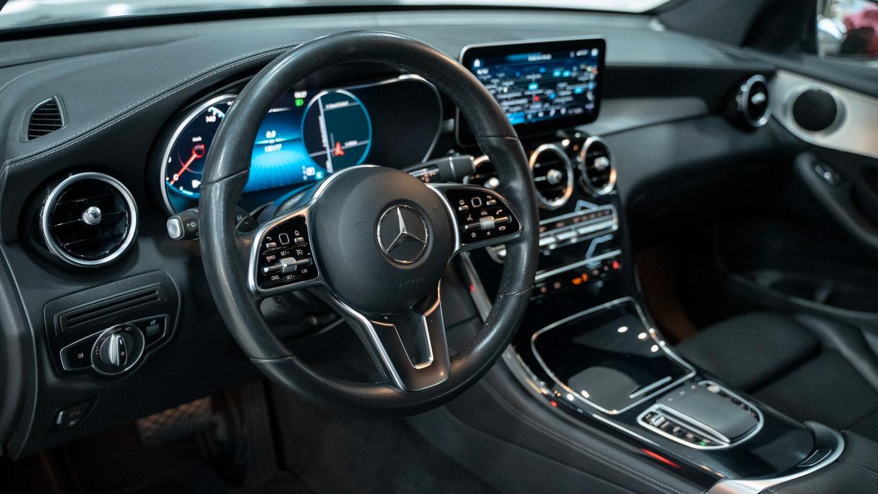 Mercedes-benz GLC 220 D COUPE 4 MATIC PREMIUM PLUS AMG NAVI XENO PELLE