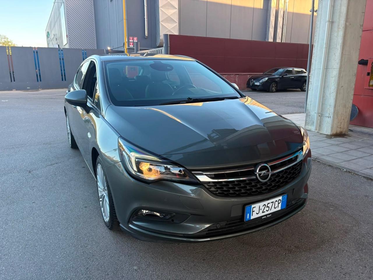 Opel Astra 1.6 CDTi 110CV Start&Stop 5 porte Innovation