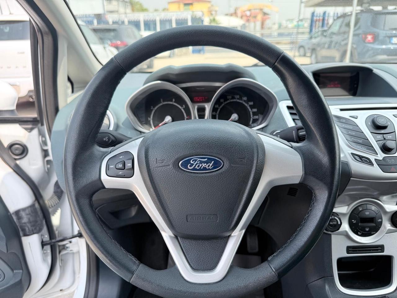 Ford Fiesta 1.2 82 CV 5 porte Titanium