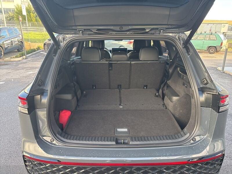 Volkswagen Tayron 2.0 TDI SCR R-LINE PLUS 193 CV DSG 4MOTION