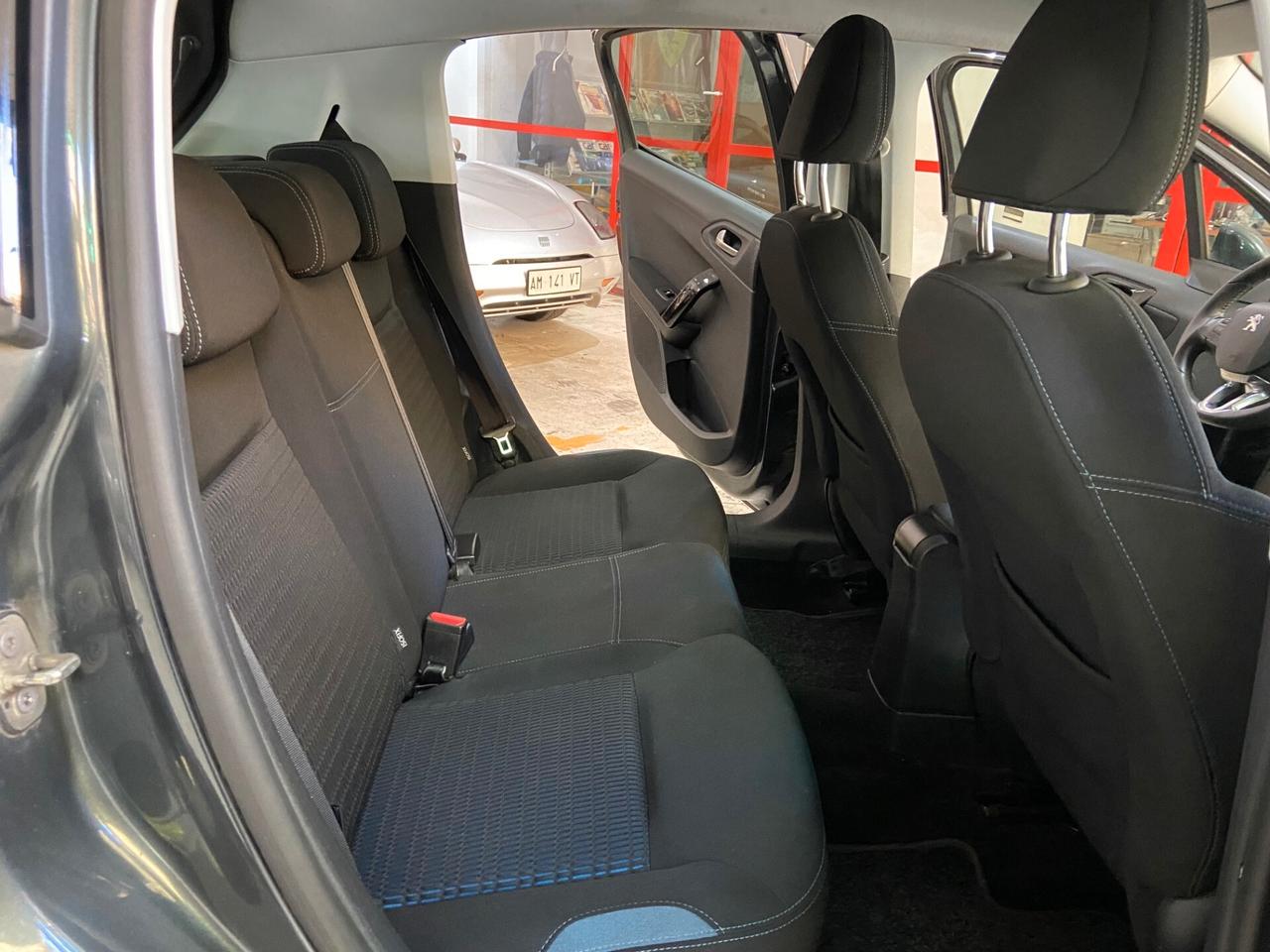 Peugeot 208 1.4 HDi 68 CV 5 porte Allure UNICO PROPRIETARIO!!!