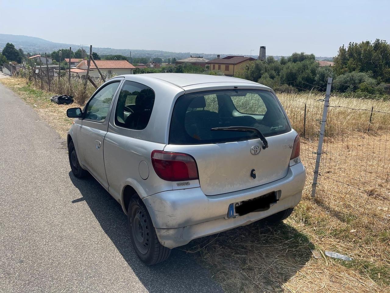 Toyota Yaris 1.0i 16V cat 3 porte