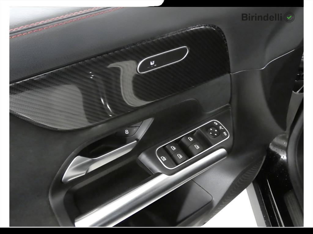 Mercedes-Benz GLA (H247) - GLA 200 d Automatic Premium