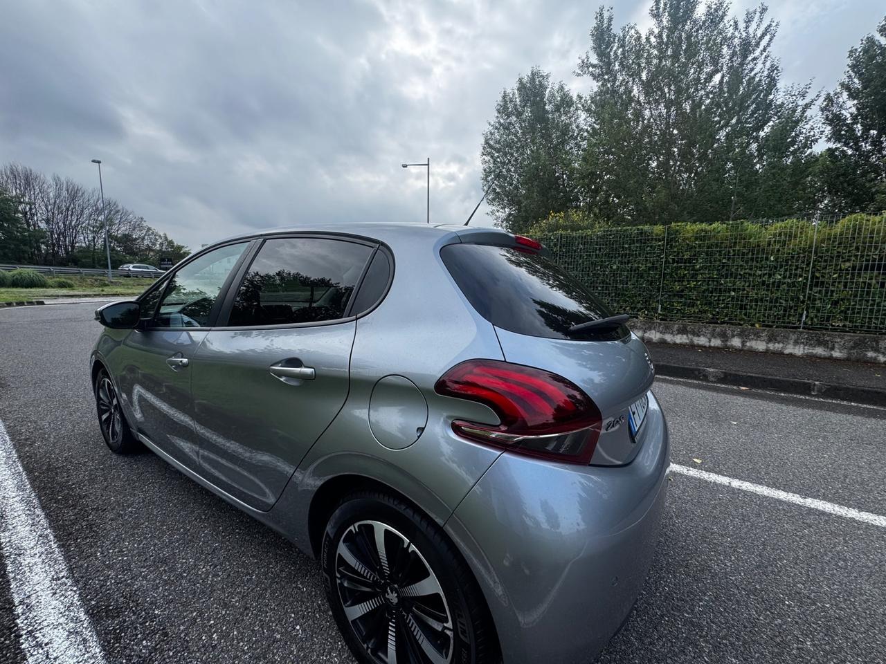 Peugeot 208 PureTech 82 5 porte Active