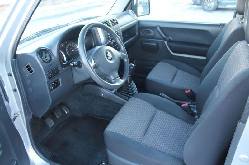 Suzuki Jimny Jimny 1.3i 16V cat 4WD JLX