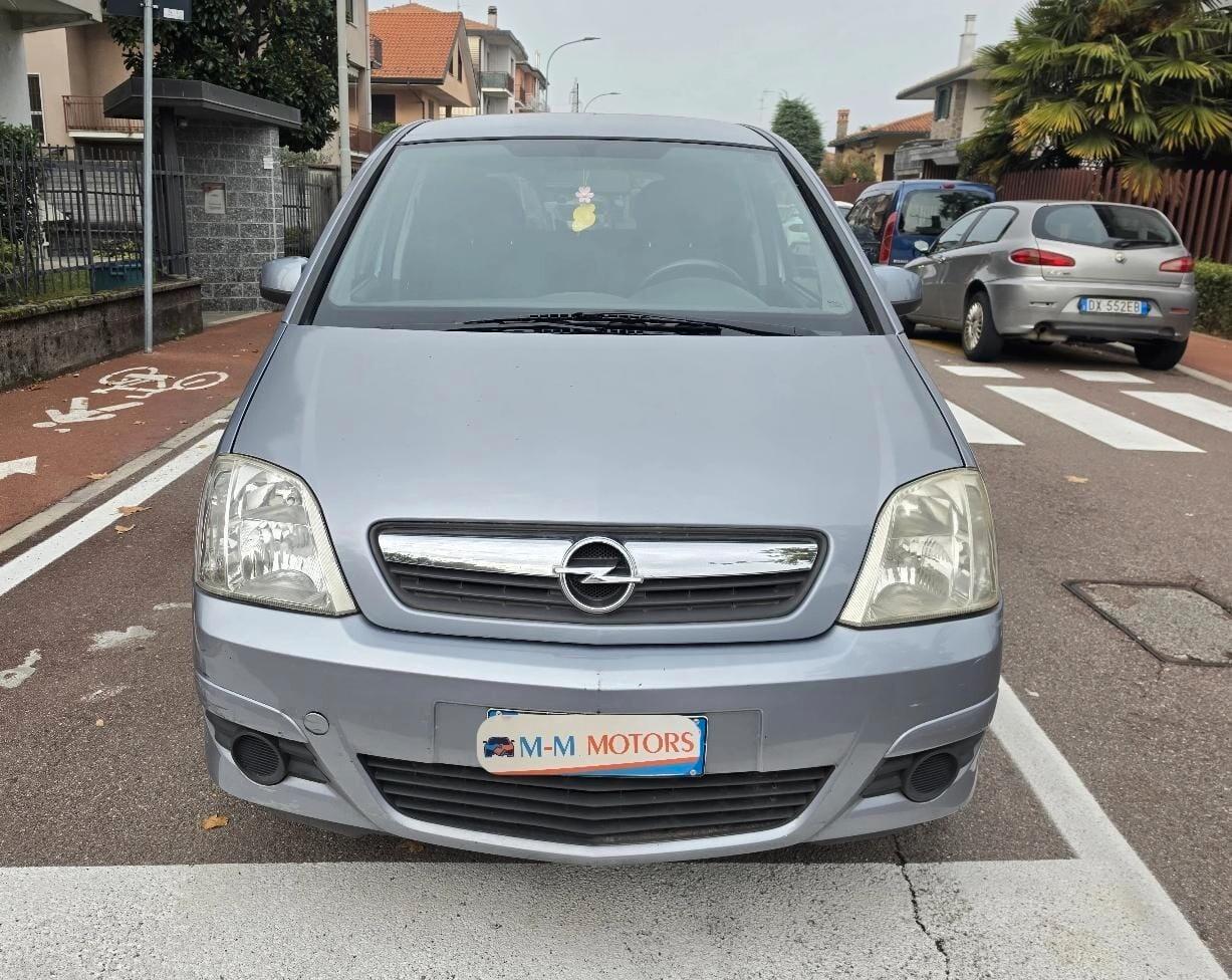 Opel Meriva 1.4 16V GPL-TECH Club