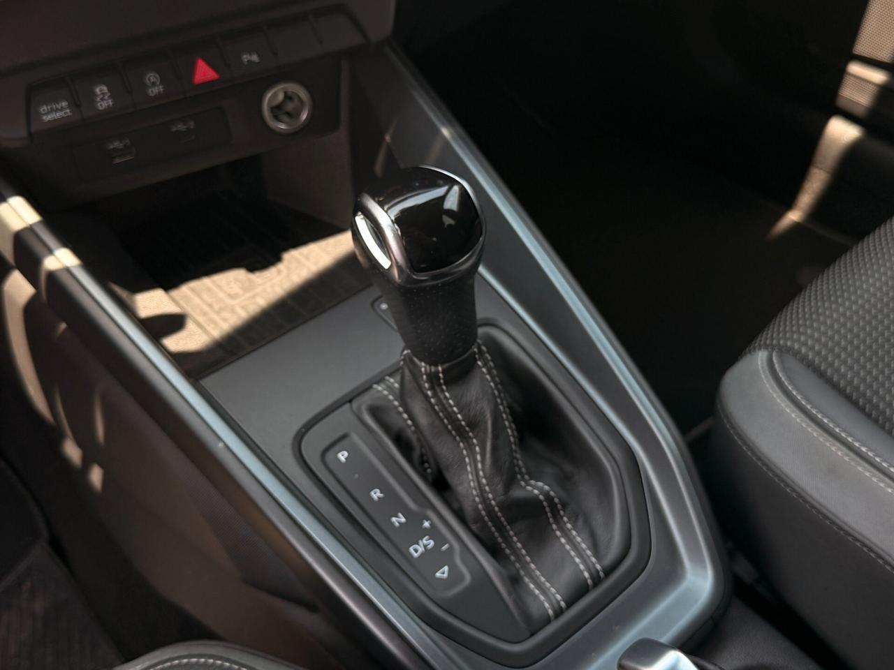 Audi A1 SPB 40 TFSI S tronic line edition