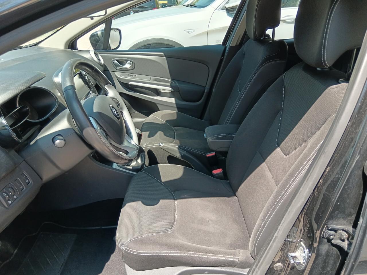 Renault Clio 1.5 DCI 75CV DUEL NAVI RETROCAMERA