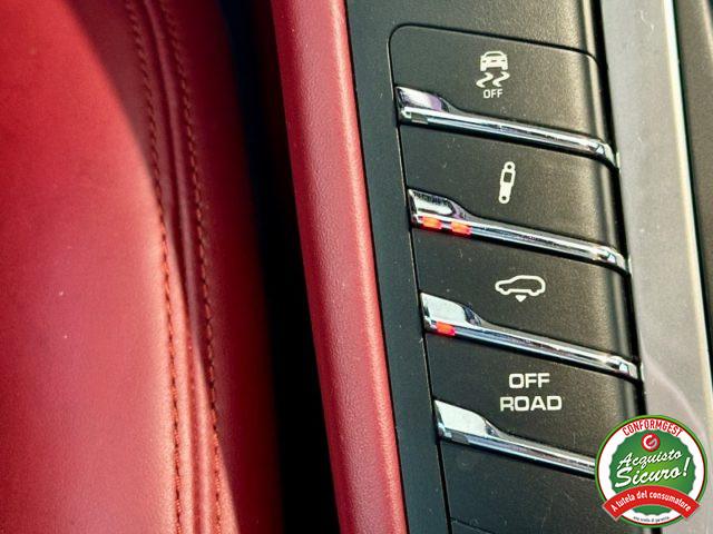 PORSCHE Macan 2.0 *SPORT CHRONO*TETTO*CARBONIO*KEYLESS*18 VIE*