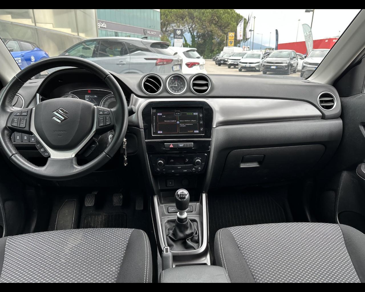SUZUKI Vitara (2015) - Vitara 1.4 Hybrid Cool