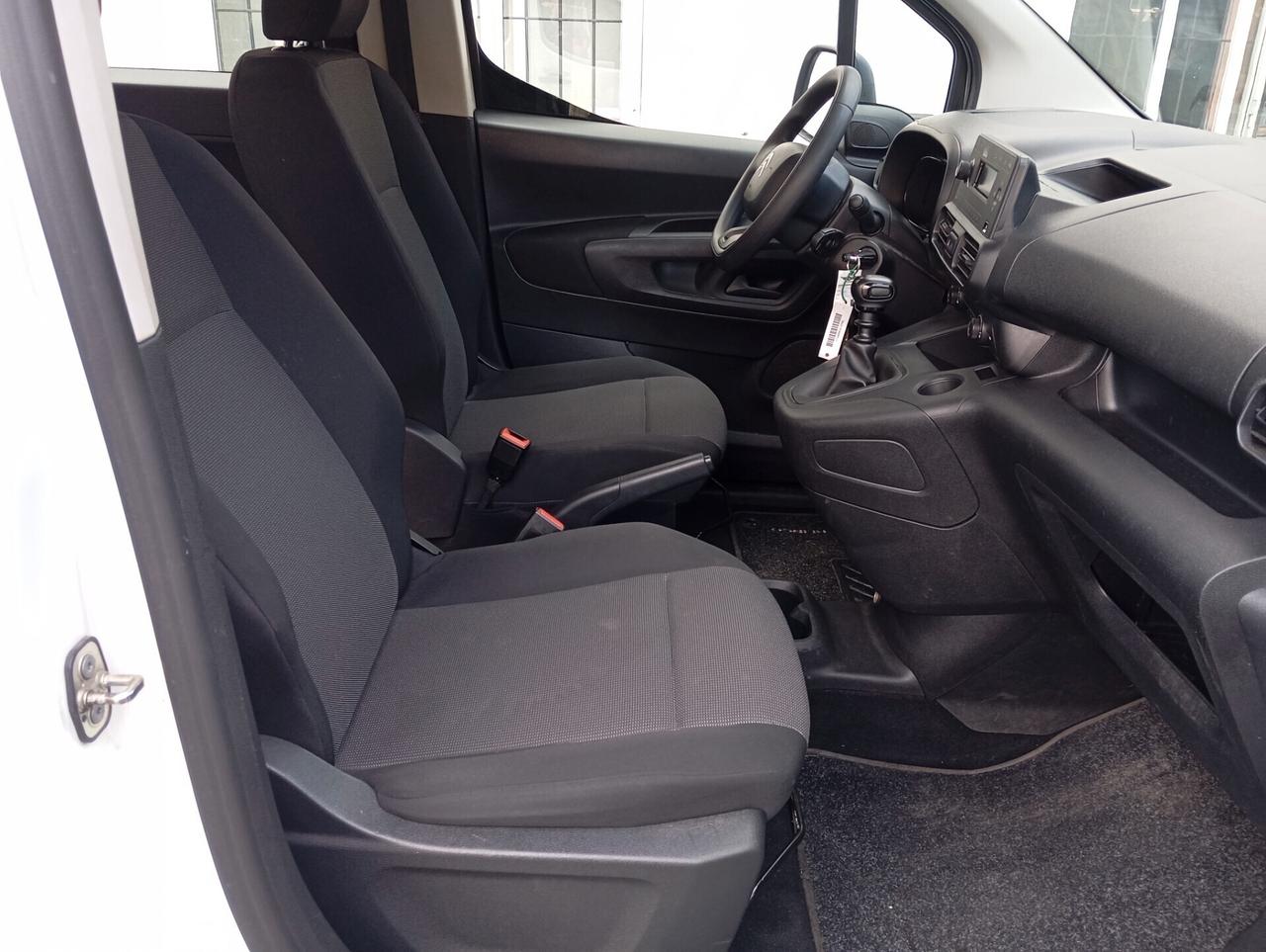 Citroen Berlingo 1.5 BlueHDi 100 Feel 2022 E 329 MESE
