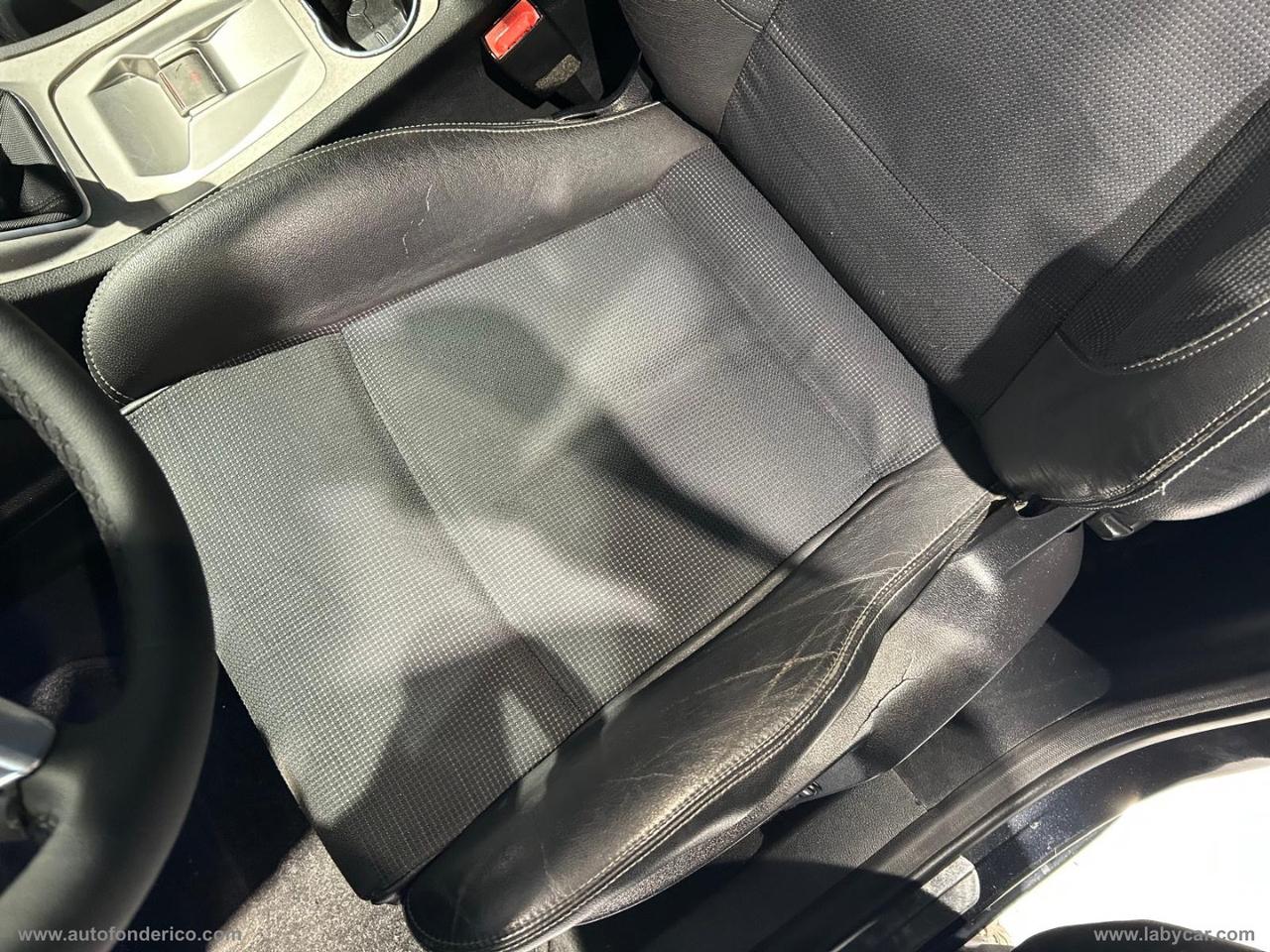 FORD S-Max 2.0 TDCi 140 CV Titanium DPF