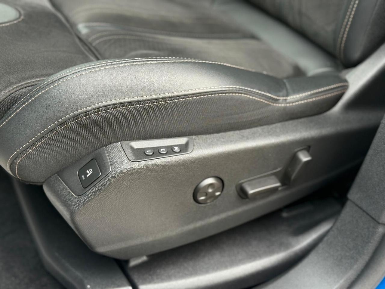 Peugeot 3008 1.5 BlueHDi 130 CV EAT8 GT Pack