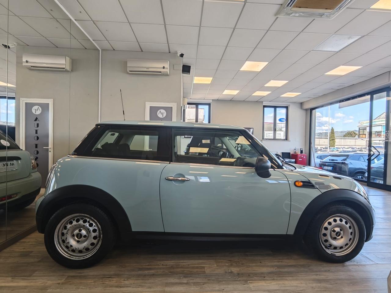 Mini 1.6 16V One (55kW)