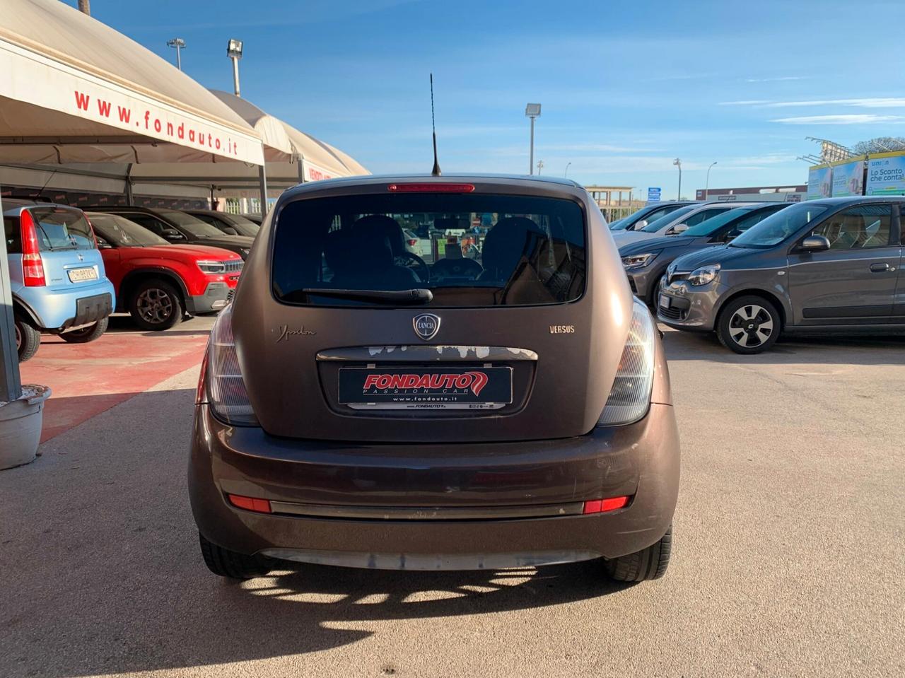 Lancia Ypsilon 1.2 Versus