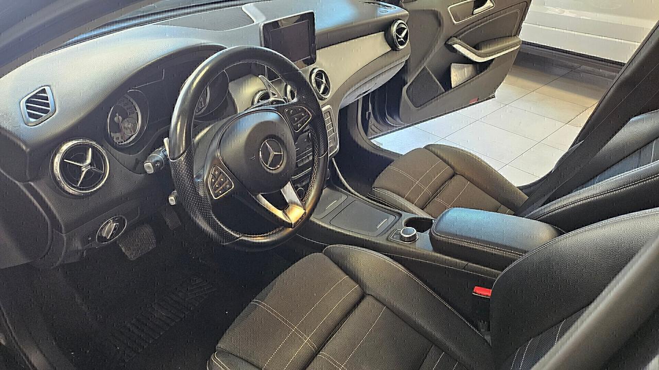 Mercedes-benz GLA 200 d Sport automatica garanzia 12 mesi