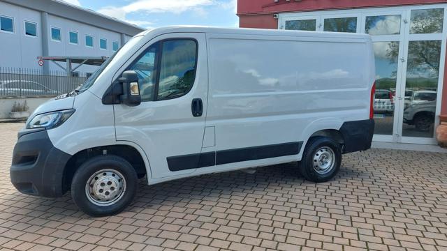 FIAT Ducato 30 2.3 MJT 120CV PC-TN Furg. Az.Italia 100.000 km
