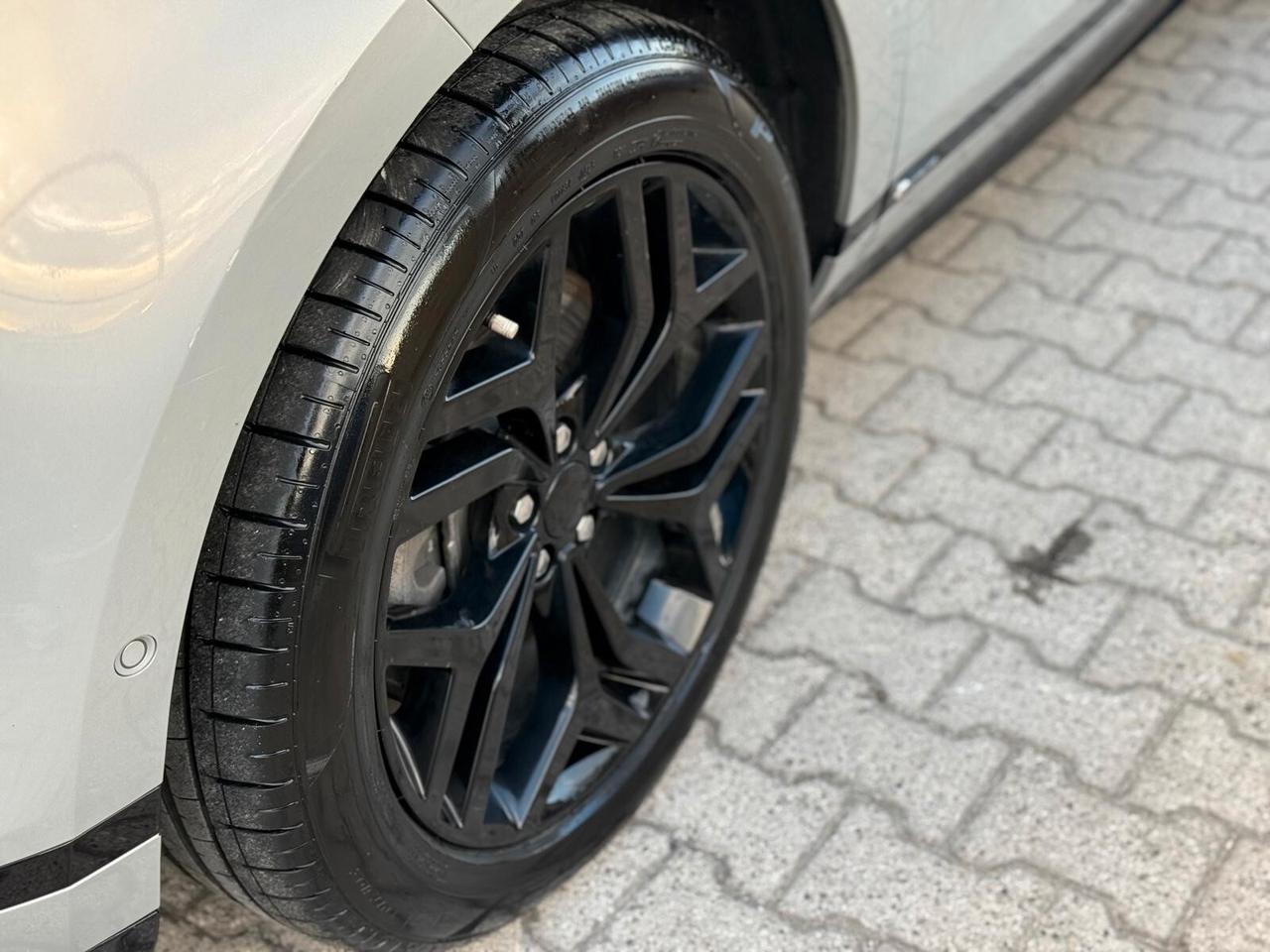 Land Rover Range Evoque 2.0D I4 163 CV AWD Auto R-Dynamic