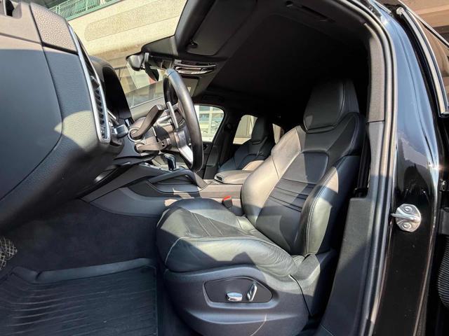 PORSCHE Cayenne Coupé 3.0 V6 E-Hybrid