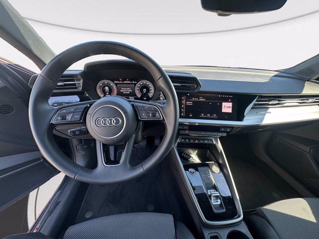 AUDI A3 sportback 35 2.0 tdi s line edition s-tronic del 2024