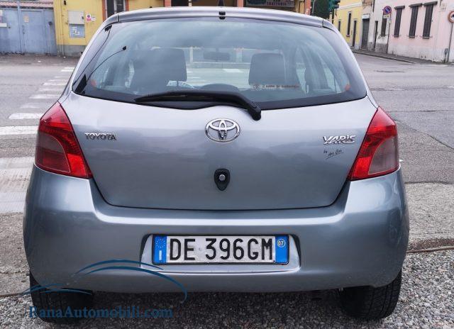 TOYOTA Yaris 1.3 5 porte Perfetta Neopatentati