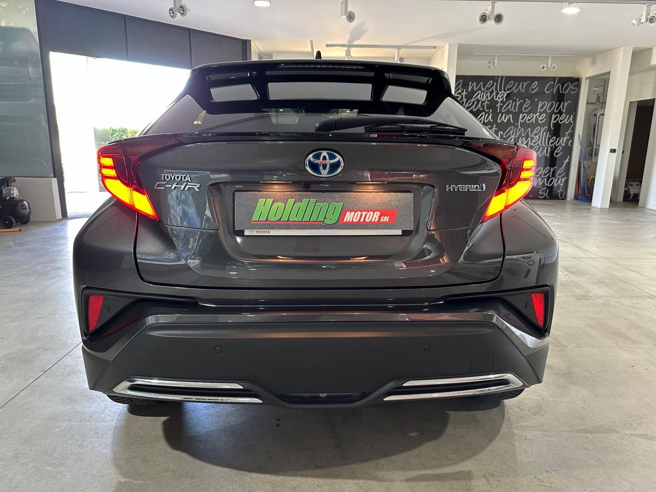 Toyota C-HR 2.0 Hybrid E-CVT Style