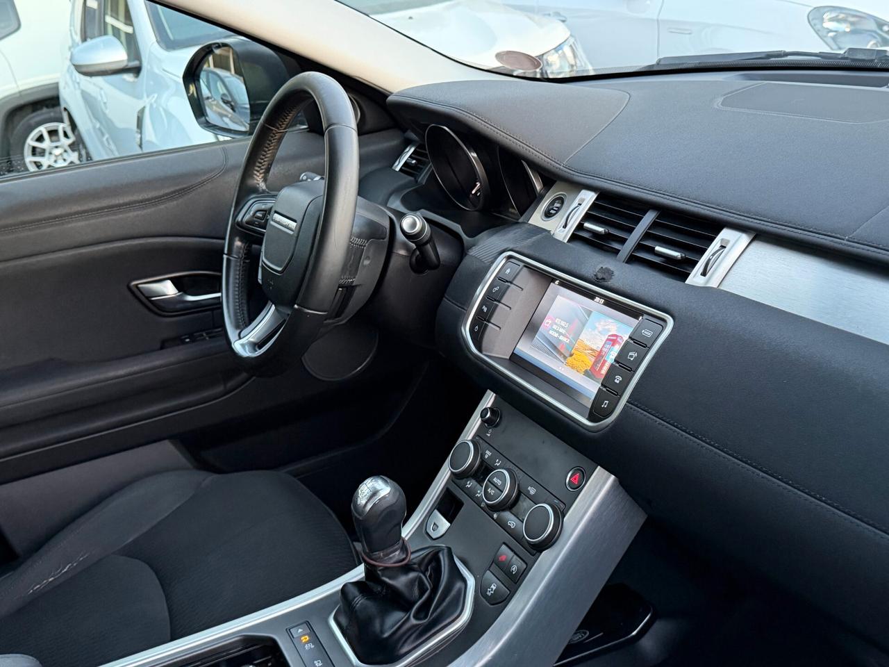 Land Rover Range Evoque 2.0 TD4 PURE (AUTO DA RIPRISTINARE)