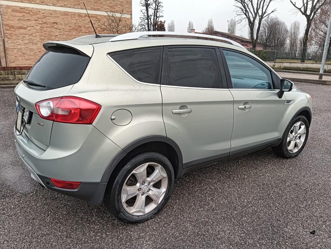 Ford Kuga Kuga 2.0 TDCi 136 CV 4WD DPF