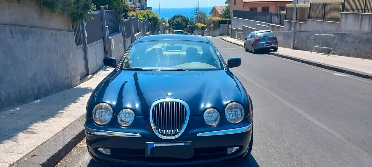 Jaguar S-Type 3.0 V6 24V UN CLASSICO INTRAMONTABILE