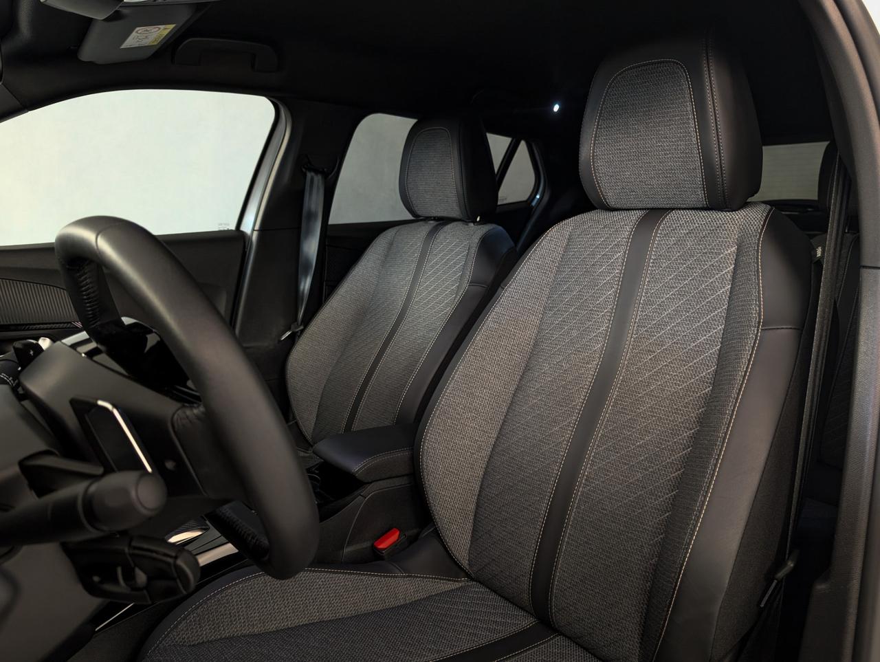 Peugeot 2008 1.2 puretech 130cv EAT8 Allure