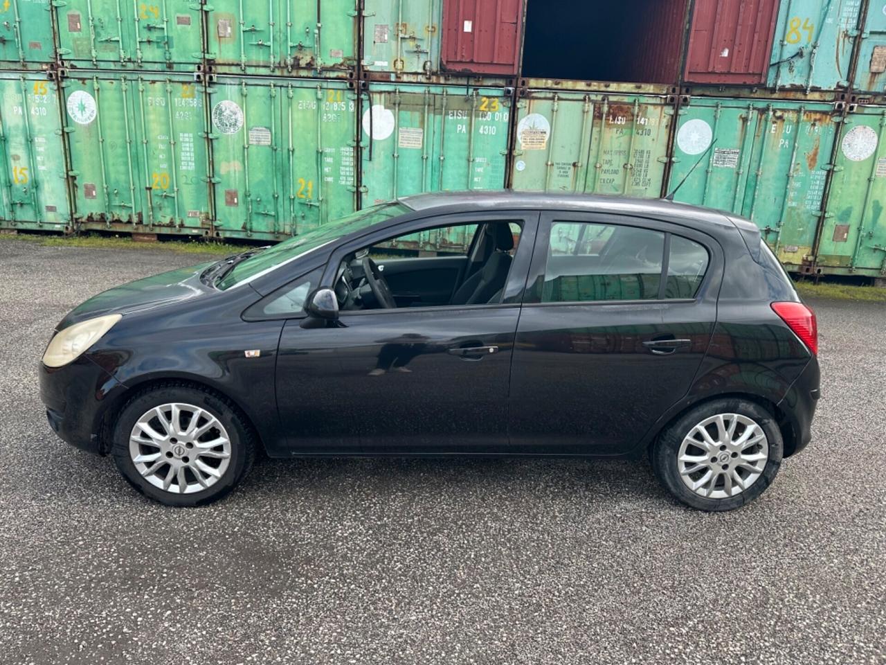 Opel Corsa 1.2 5 porte Club