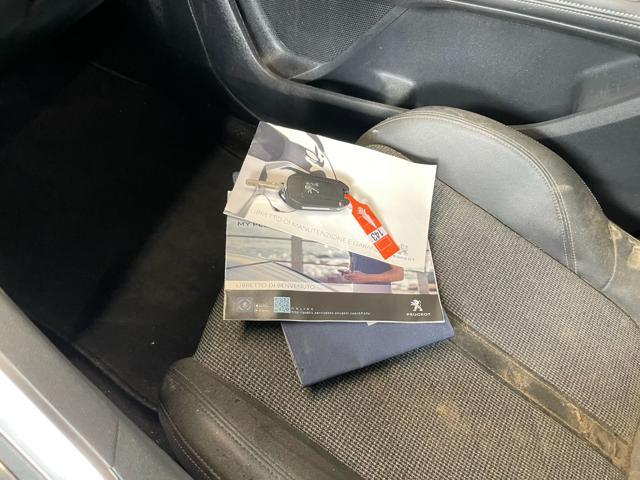 PEUGEOT 5008 BLUEHDI 130CV S&S EAT8 ALLURE