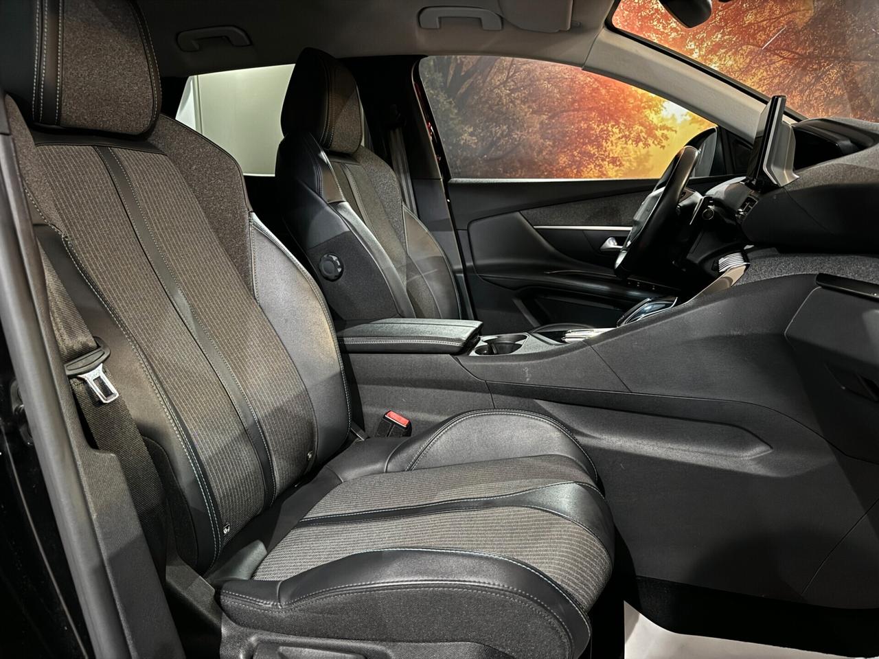 PEUGEOT 3008 1.5 BLUEHDI 130CV EAT8 ALLURE PACK 2021