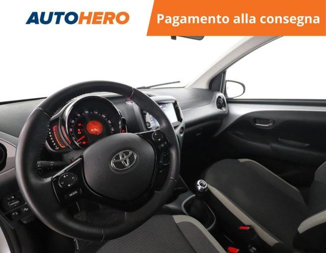 TOYOTA Aygo Connect 1.0 VVT-i 72 CV 5 porte x-play