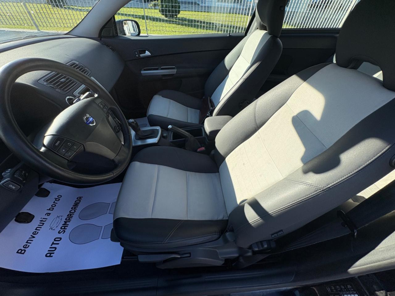 Volvo C30 1.6 D Momentum 2007