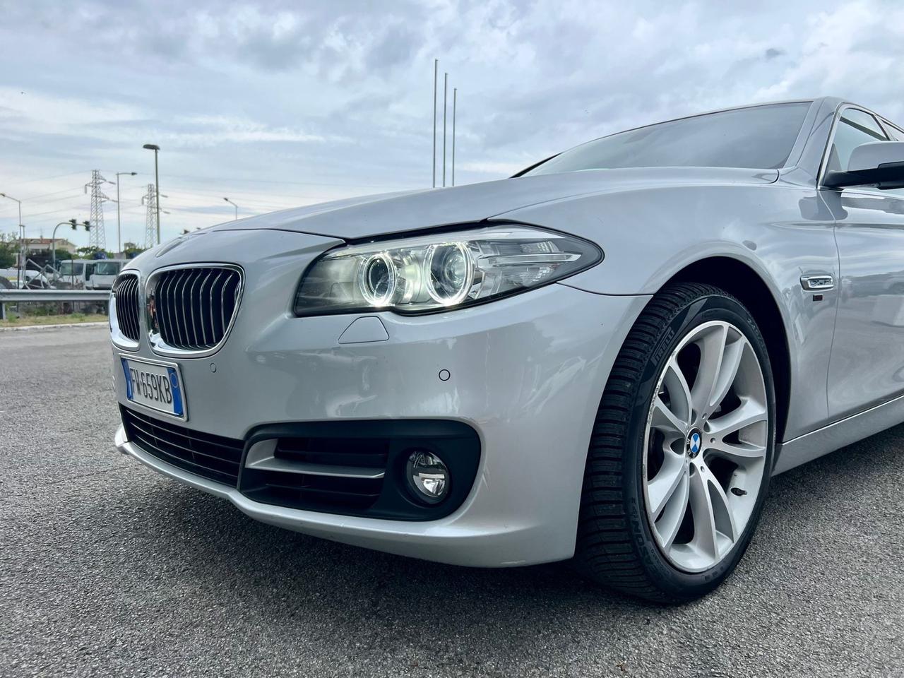 Bmw 525d xDrive Touring Luxury