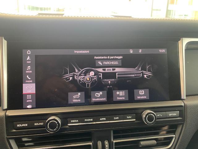 PORSCHE Macan 2.0