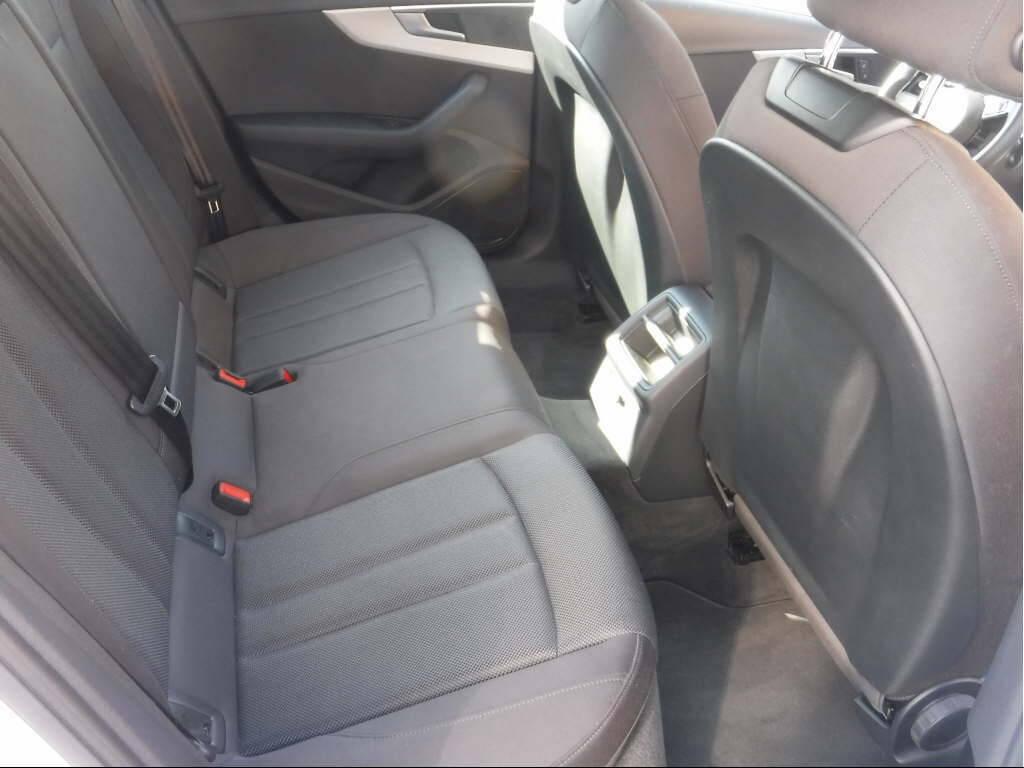 Audi A4 Avant 35 2.0 tdi mhev Business 163cv s-tronic