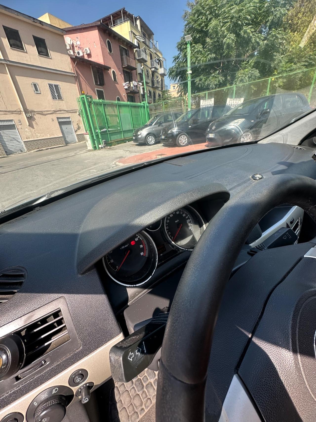 Opel Astra 1.6 T 16V 5 porte Cosmo