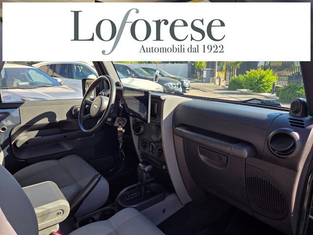 JEEP Wrangler 3.8 Sahara Auto
