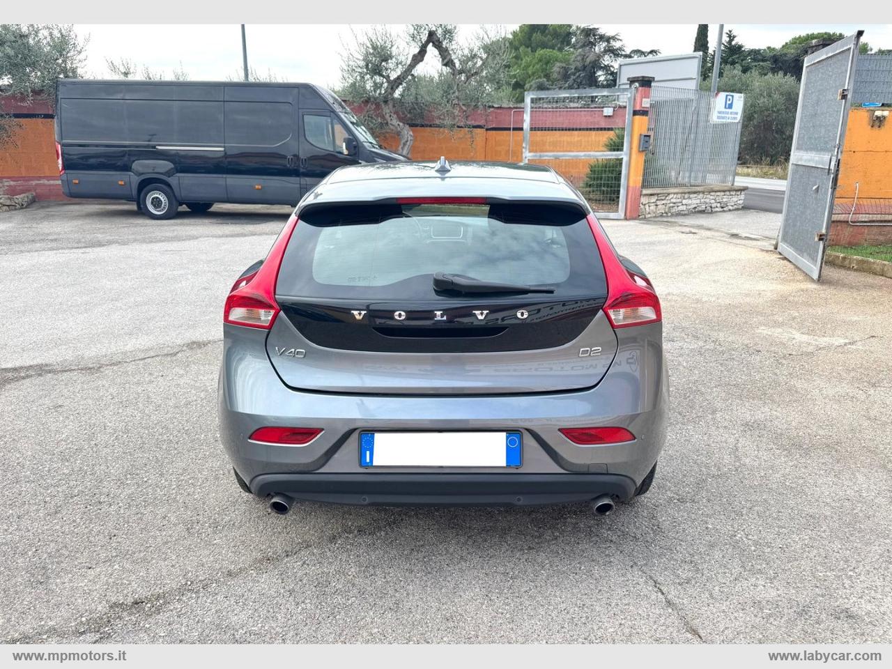 VOLVO V40 D2 BUSINESS 2.0 120CV