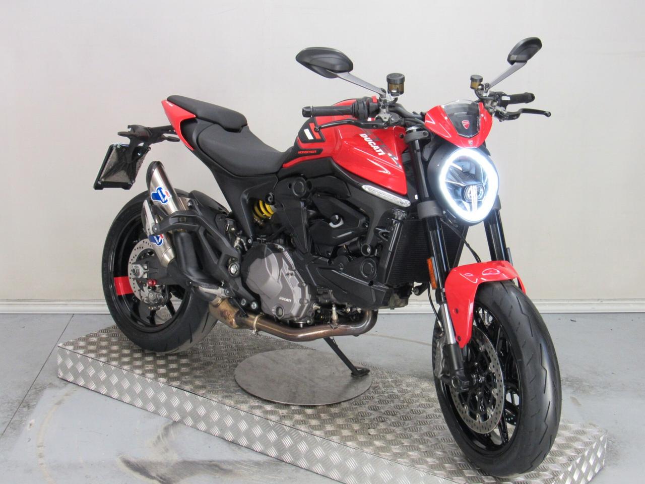 Ducati Monster 937 ABS