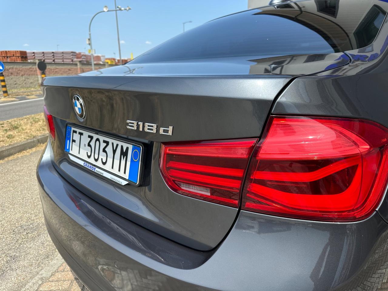 BMW Serie 3 F30 Berlina 318d Sport auto *NO VINCOLI*