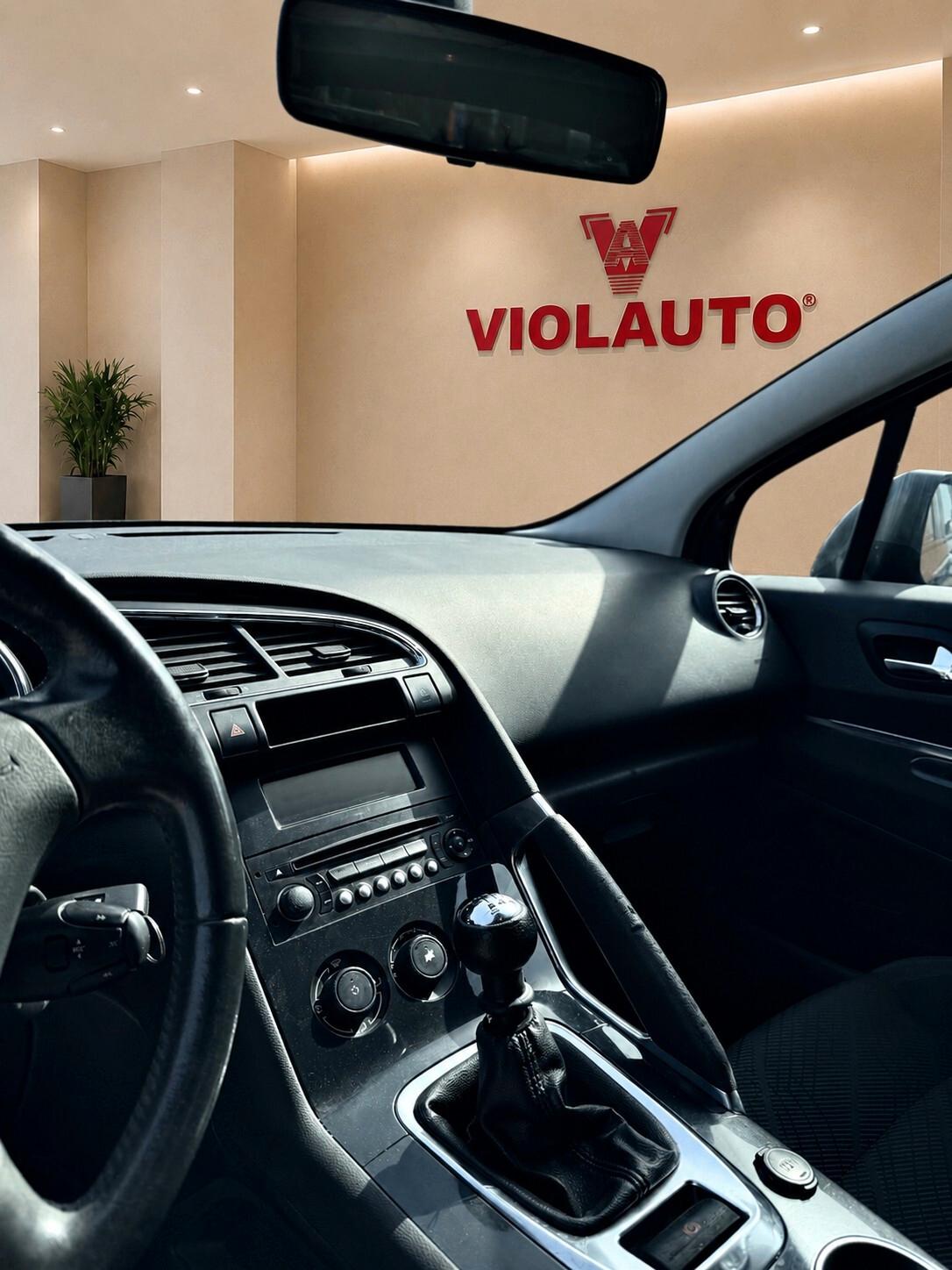 Peugeot 3008 1.6 HDi 112CV Access