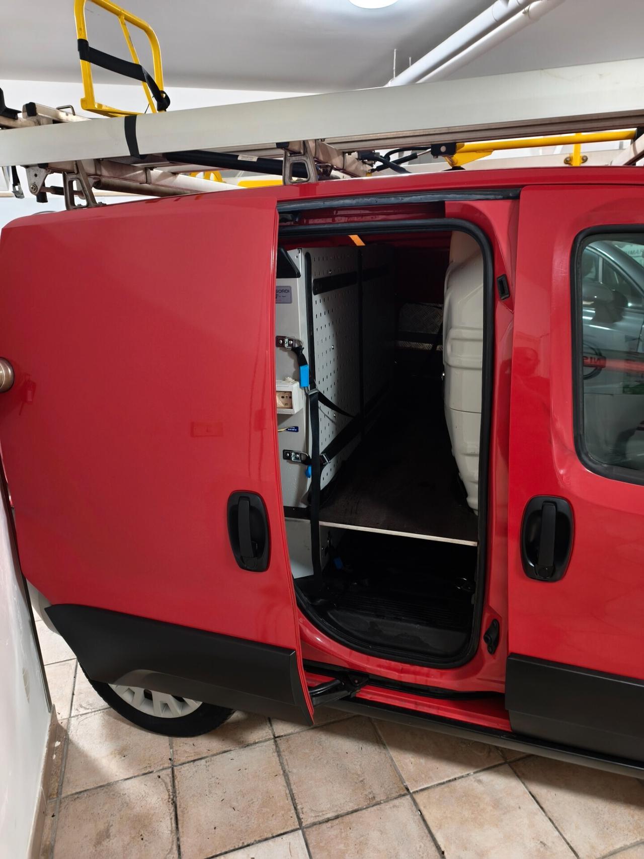 Fiat fiorino Adventura 1.3 Multijet ( 12 mesi di garanzia)officina ex tim