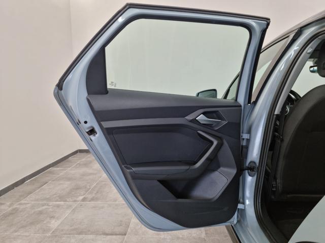 AUDI A1 citycarver 30 TFSI