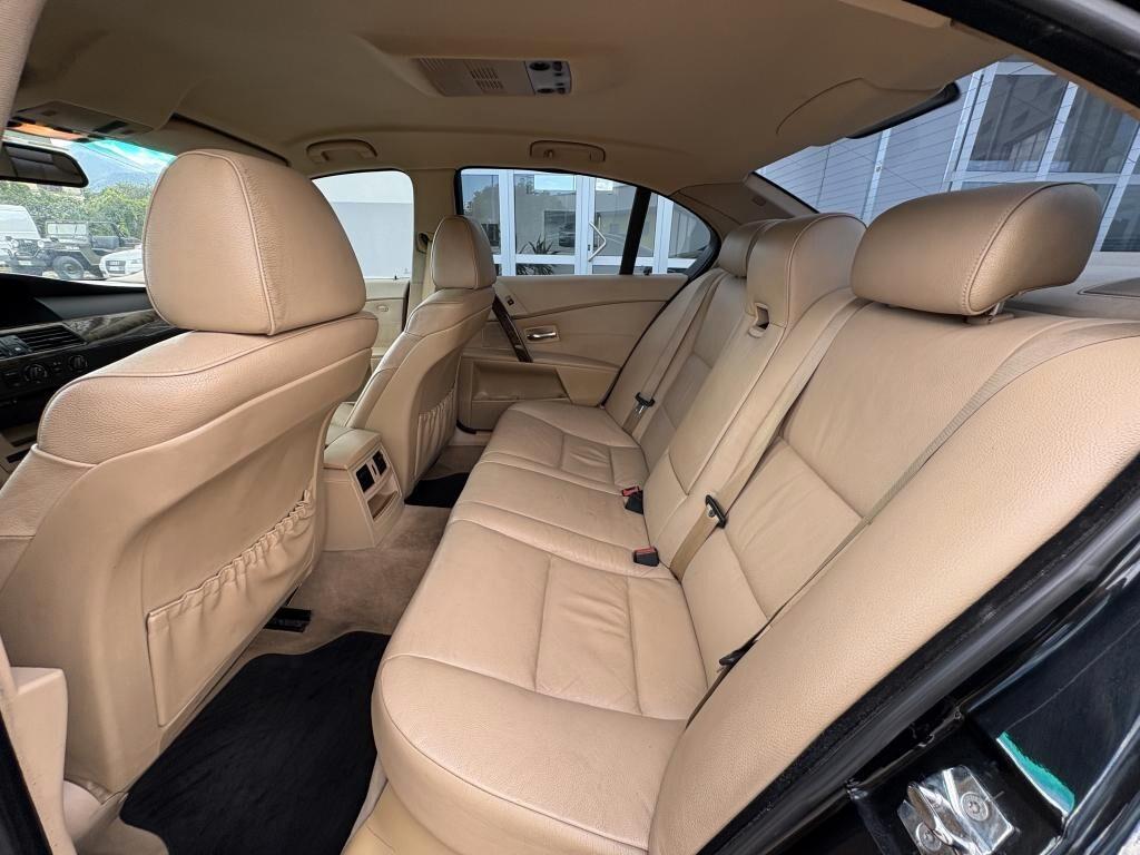 Bmw 530d Berlina Attiva aut. 218cv