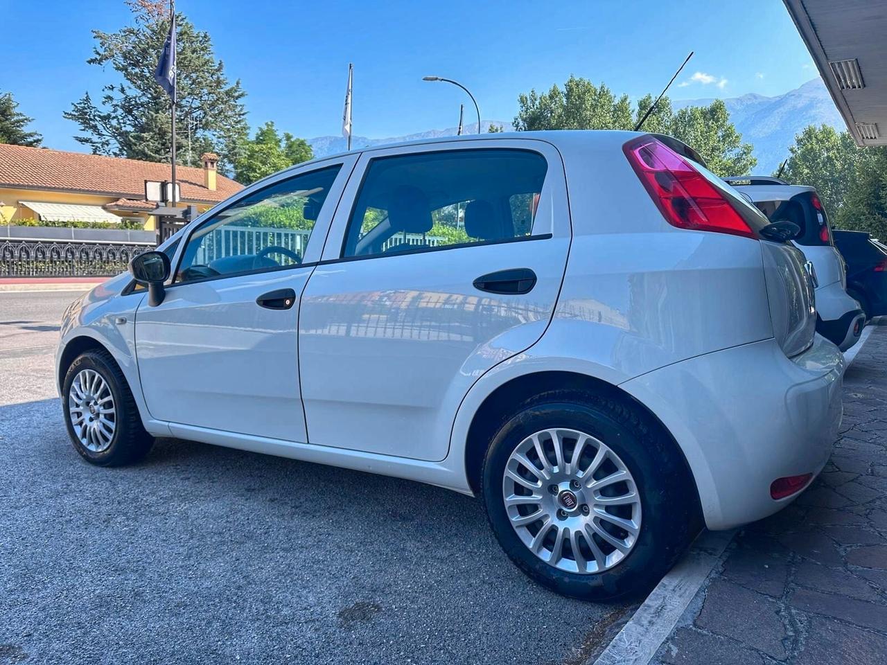 Fiat Punto 1.4 GPL 5 porte 77 CV