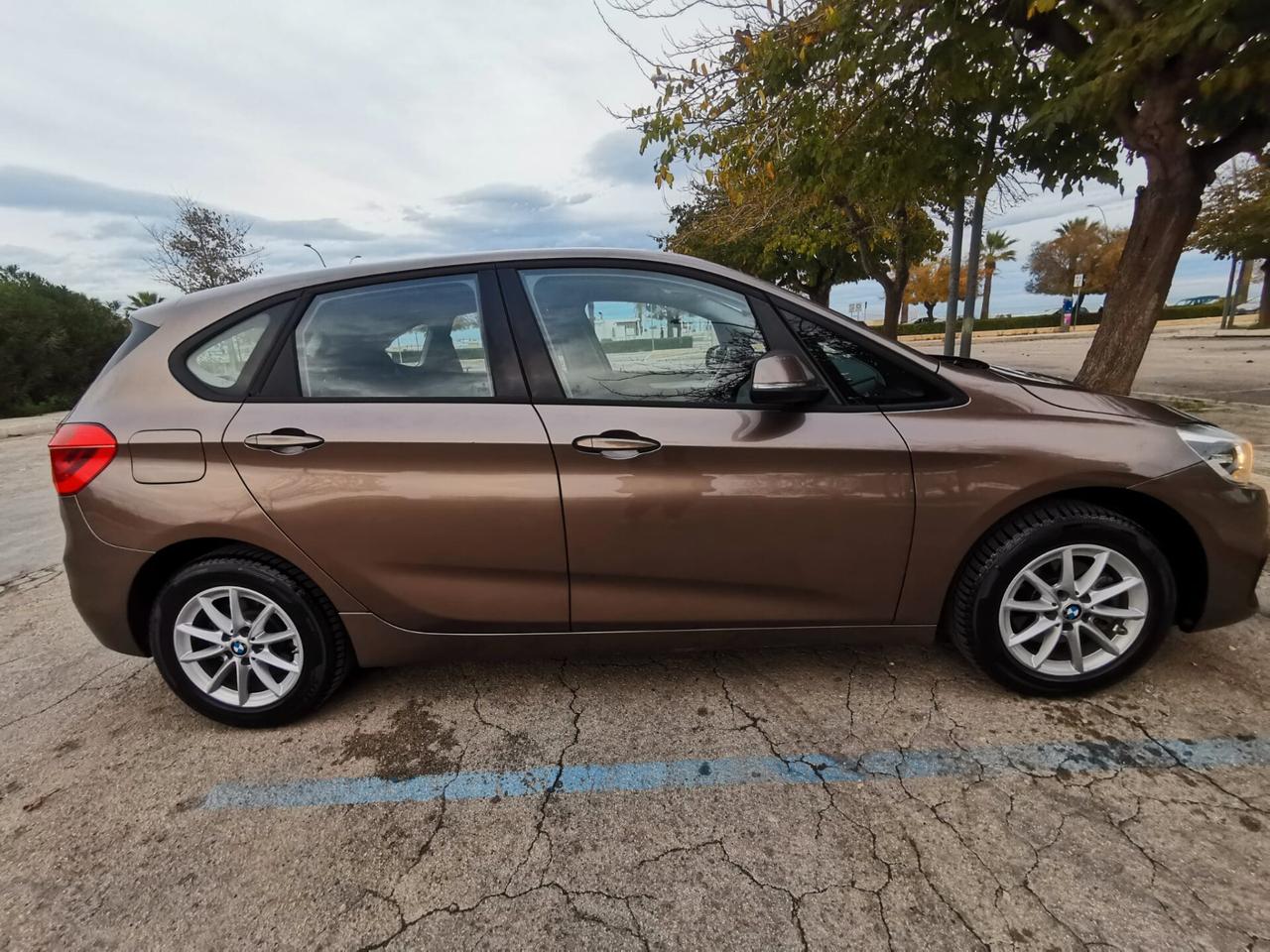 Bmw 216 Active Tourer Luxury autom. 12/2019